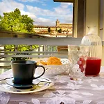 לינה וארוחת בוקר La Terrazza ארצו